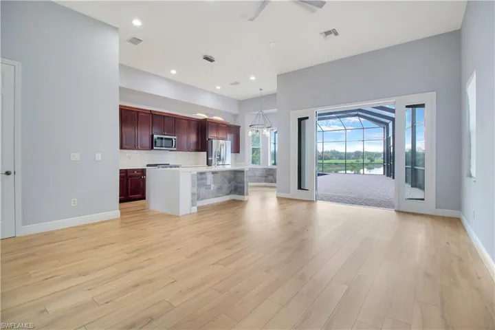 1696 Sarazen Pl, Naples, Florida 34120