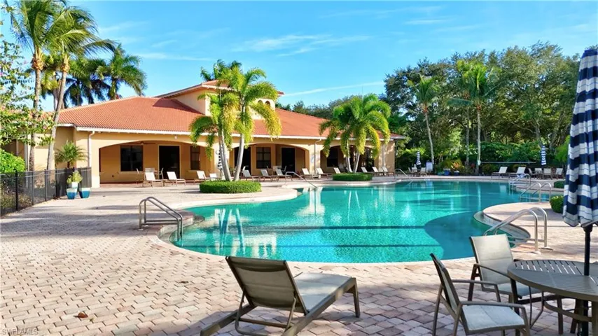 1696 Sarazen Pl, Naples, Florida 34120