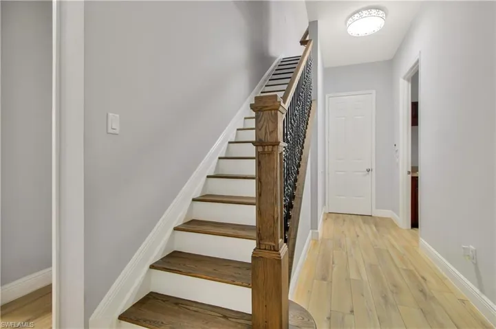 1696 Sarazen Pl, Naples, Florida 34120
