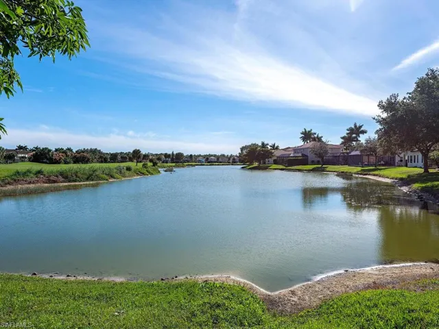 1696 Sarazen Pl, Naples, Florida 34120