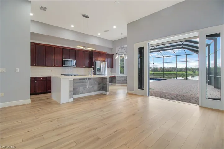 1696 Sarazen Pl, Naples, Florida 34120