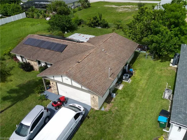 Aerial view of property and surrounding area