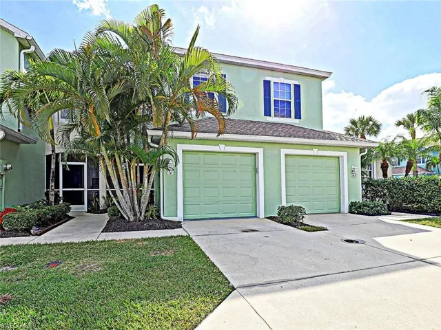 3647 Pine Oak Cir 107, Fort Myers, Florida 33916