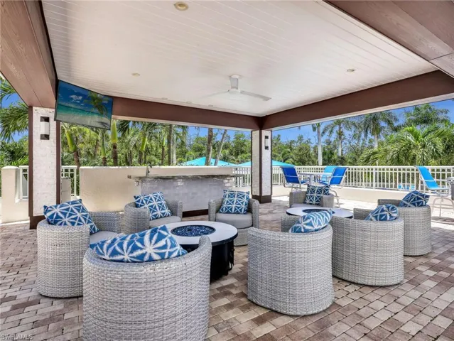 Outdoor Lounge and Gathering Area