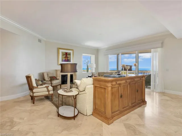 Airy living and entertaining area