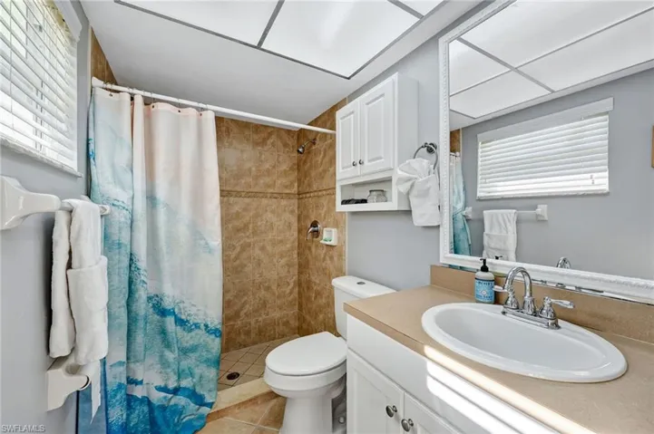 2203 SE 1st  TER, Cape Coral, FL 33990