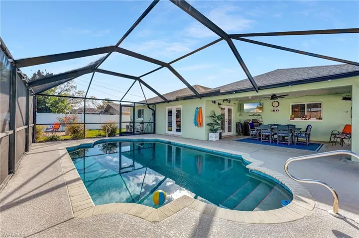 2203 SE 1st  TER, Cape Coral, FL 33990
