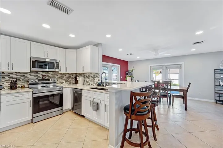 2203 SE 1st  TER, Cape Coral, FL 33990