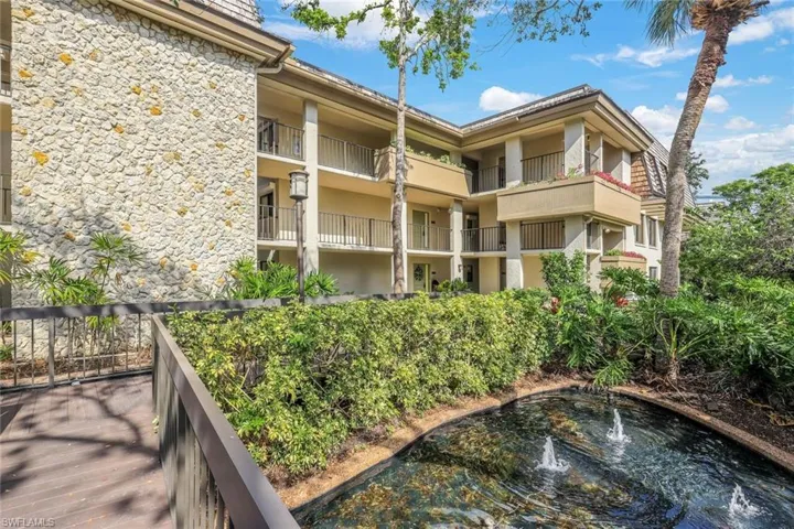 5954 Pelican Bay Blvd 222, Naples, Florida 34108