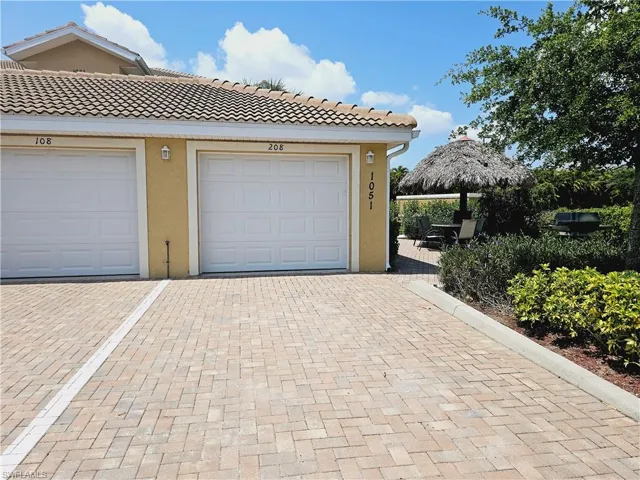 1 car garage included