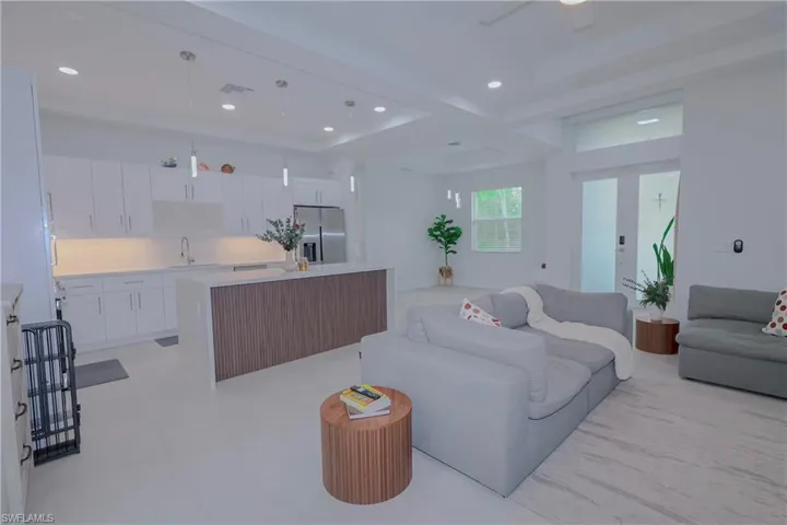 3660 39th Ave Ne, Naples, Florida 34120