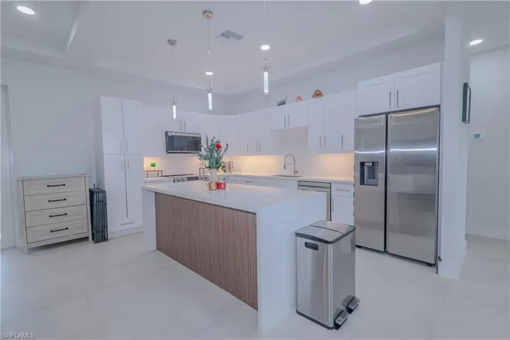 3660 39th Ave Ne, Naples, Florida 34120