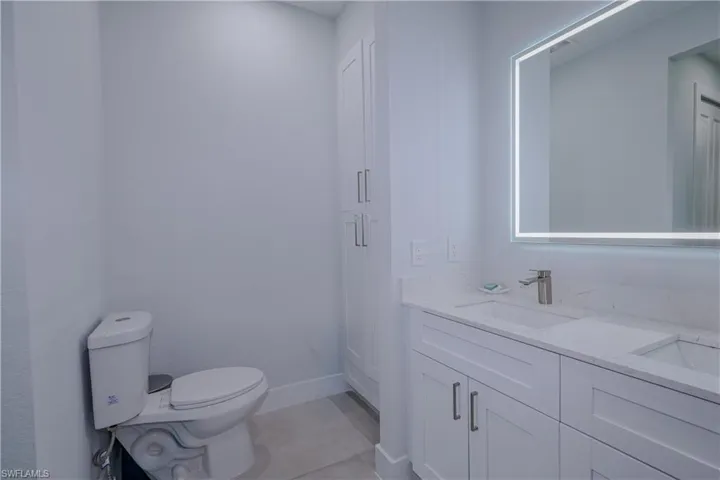 3660 39th Ave Ne, Naples, Florida 34120