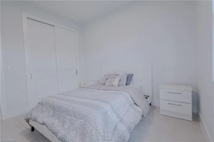 3660  39th NE AVE, Naples, FL 34120