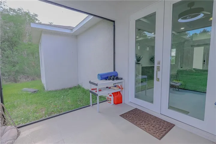 3660 39th Ave Ne, Naples, Florida 34120