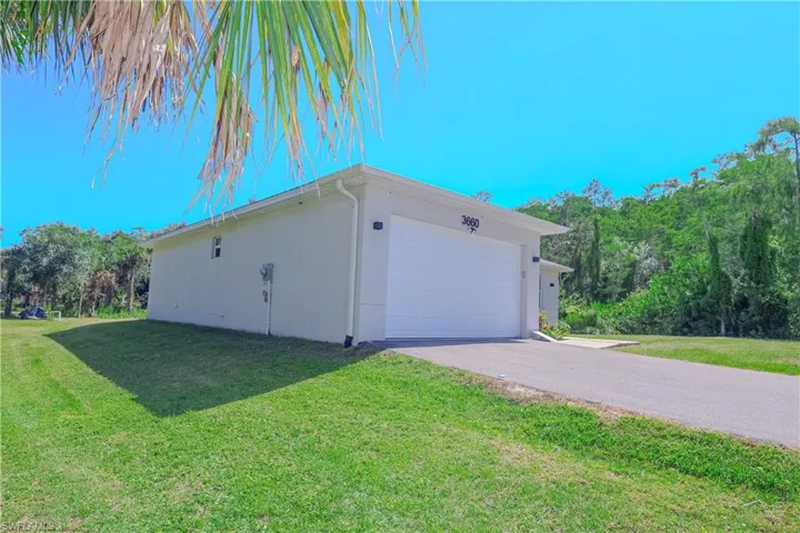 3660 39th Ave Ne, Naples, Florida 34120