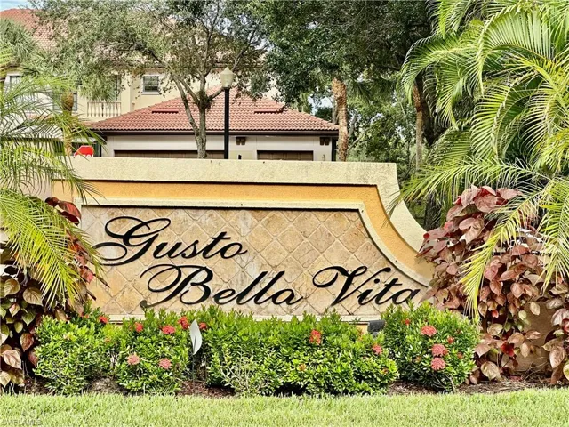 1338  Corso Palermo  CT, Naples, FL 34105