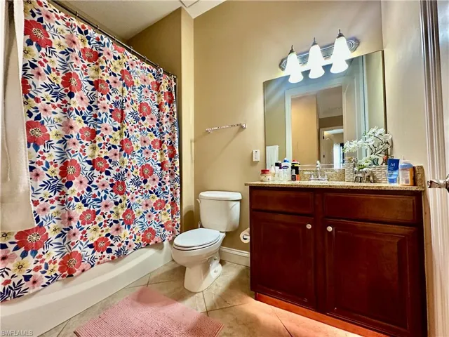2nd Bathroom