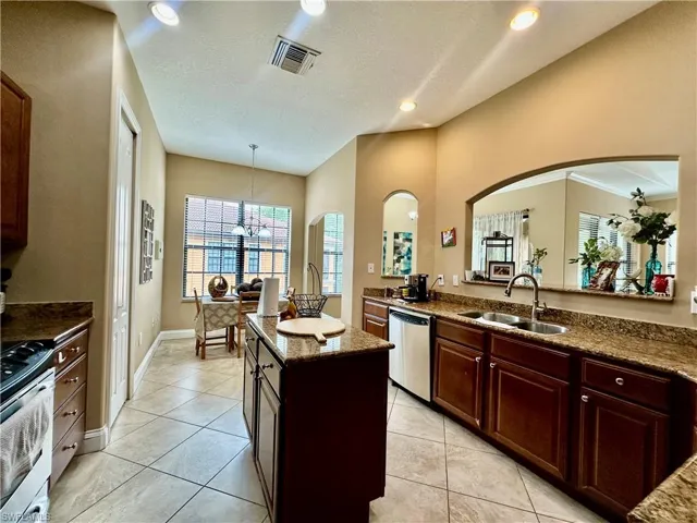 1338 Corso Palermo Ct 2403, Naples, Florida 34105