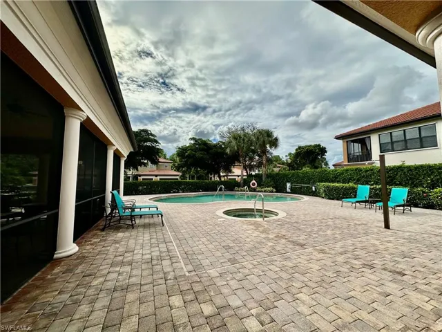 1338  Corso Palermo  CT, Naples, FL 34105