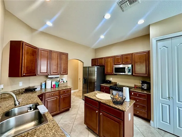 1338 Corso Palermo Ct 2403, Naples, Florida 34105
