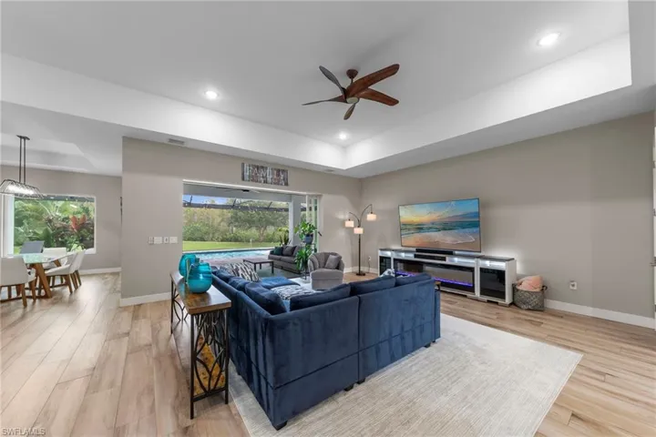 3817 Kismet Lakes Ln, Cape Coral, Florida 33993