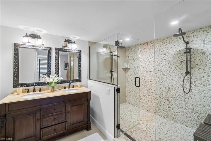 4031  Gulf Shore N BLVD, Naples, FL 34103