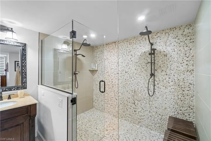 4031  Gulf Shore N BLVD, Naples, FL 34103
