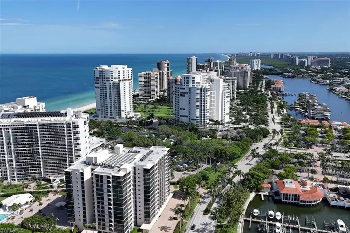 4031  Gulf Shore N BLVD, Naples, FL 34103
