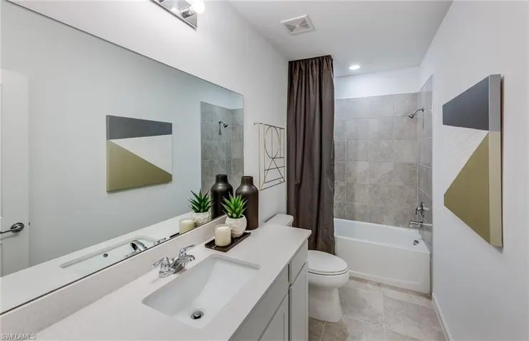 Alder model home photos. Options may vary for this home.