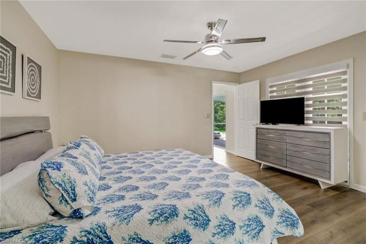 27141 Sun Aqua LN, BONITA SPRINGS FL 34135