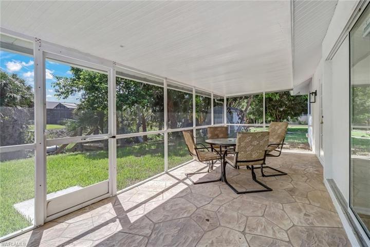 27141 Sun Aqua LN, BONITA SPRINGS FL 34135