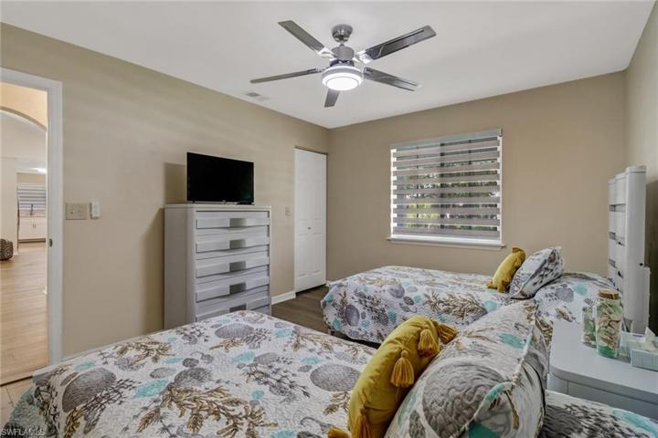 27141 Sun Aqua LN, BONITA SPRINGS FL 34135