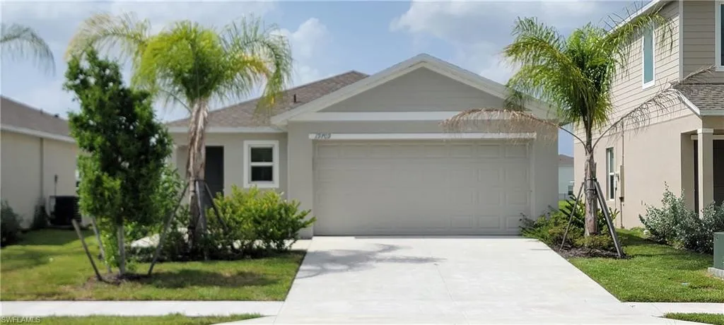 19709 Garden Ridge Ct, Lehigh Acres, Florida 33974