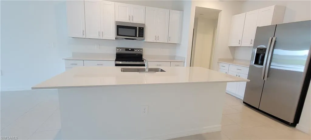 19709 Garden Ridge Ct, Lehigh Acres, Florida 33974