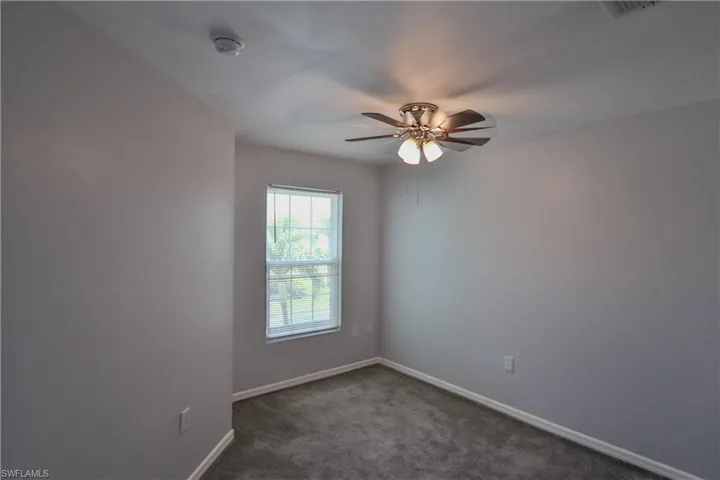 3630 Pine Oak Cir 105, Fort Myers, Florida 33916