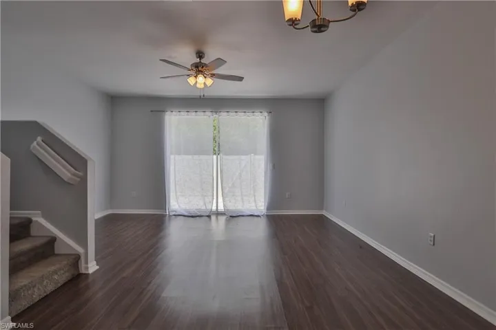 3630 Pine Oak Cir 105, Fort Myers, Florida 33916