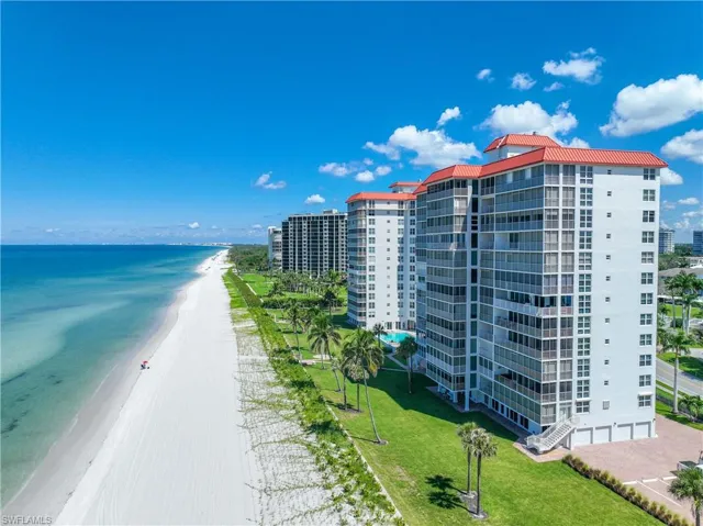10691 Gulf Shore Dr 1201, Naples, Florida 34108