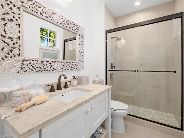 28617 San Lucas Ln 202, Bonita Springs, Florida 34135