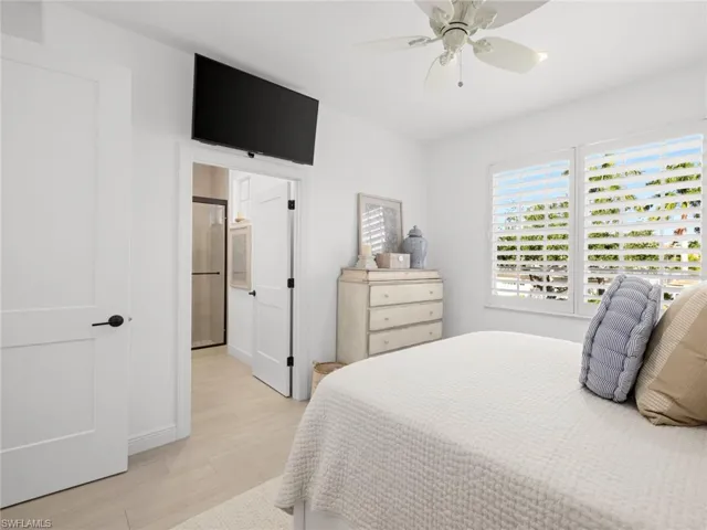 28617 San Lucas Ln 202, Bonita Springs, Florida 34135