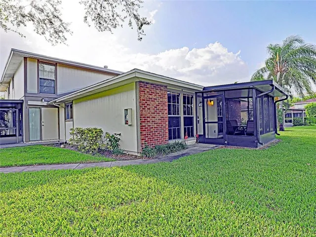 5804 Newfoundland Cir 1, Fort Myers, Florida 33907