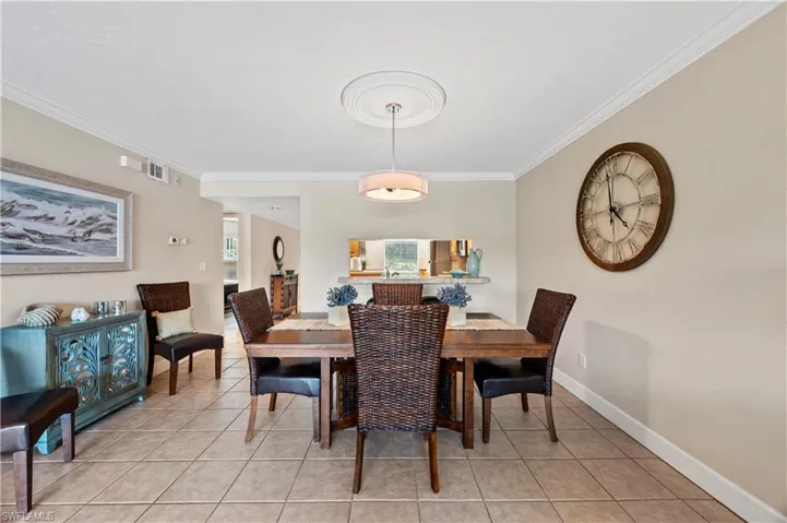 1250 Yesica Ann Cir E105, Naples, Florida 34110
