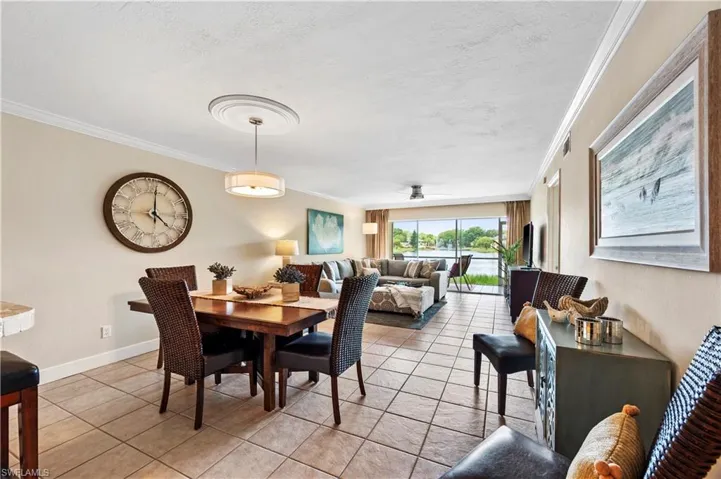 1250 Yesica Ann Cir E105, Naples, Florida 34110