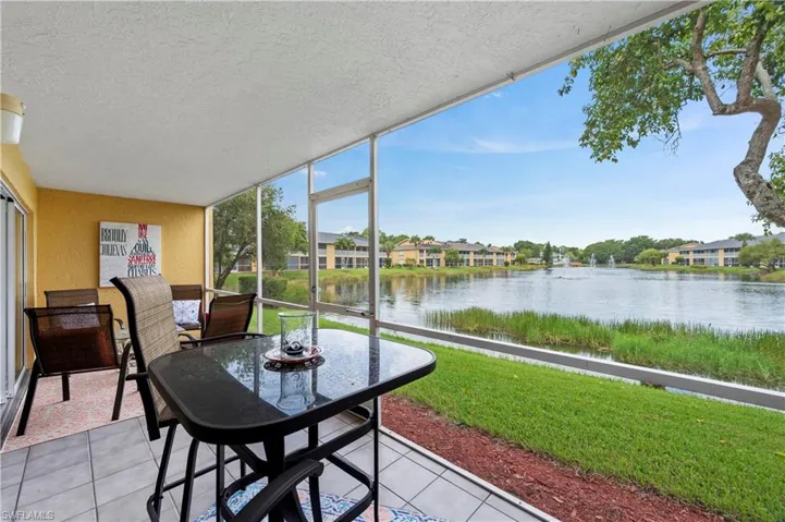 1250 Yesica Ann Cir E105, Naples, Florida 34110
