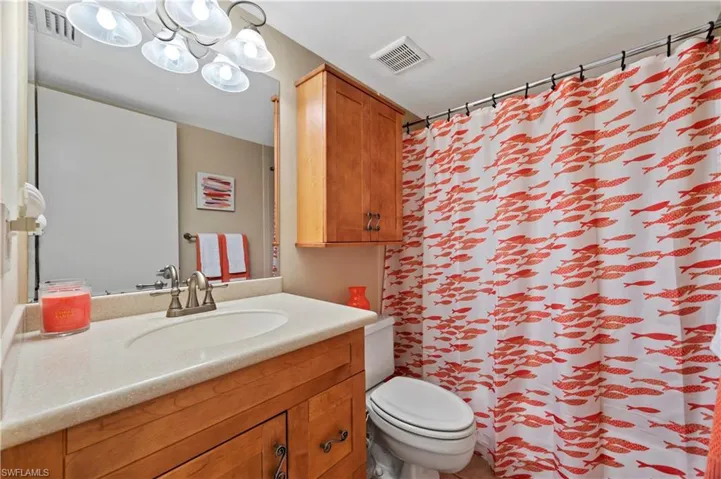1250 Yesica Ann Cir E105, Naples, Florida 34110