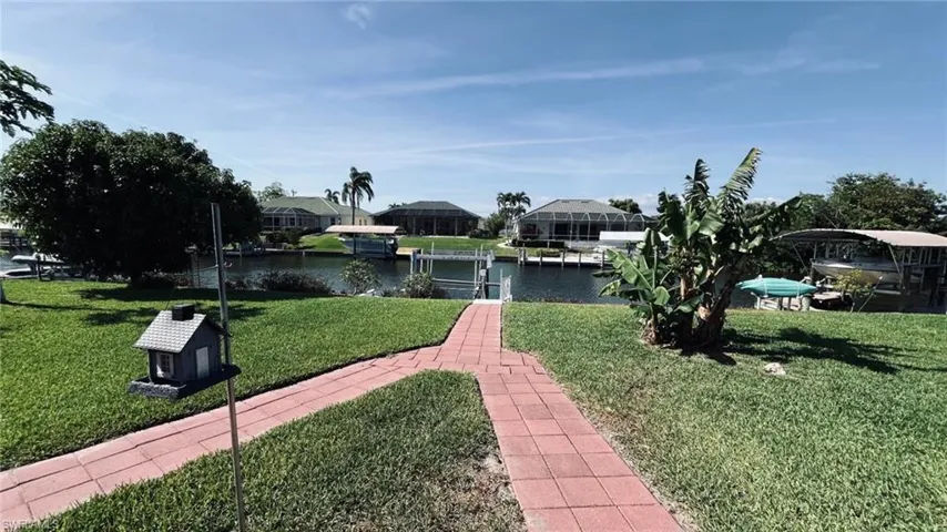 145 Se 32nd St, Cape Coral, Florida 33904