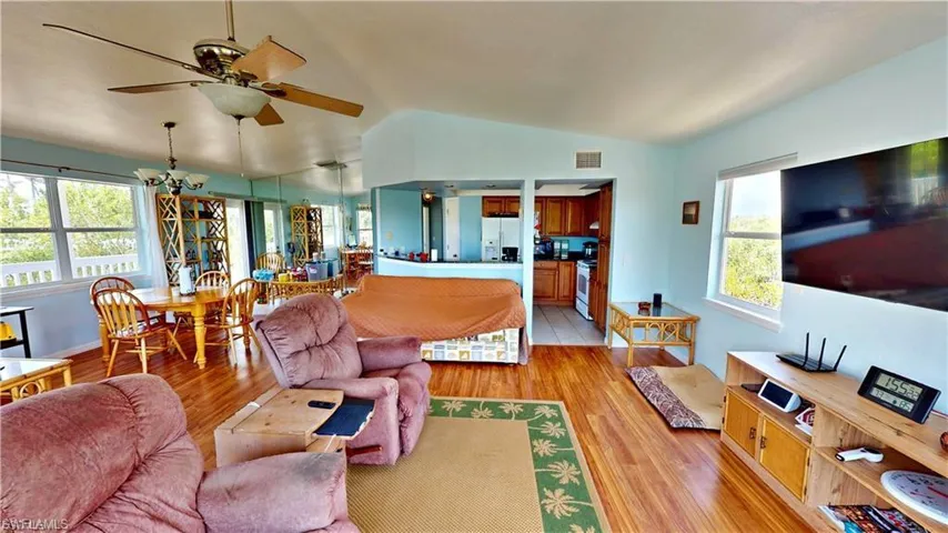 8161 Moyer Ln, Bokeelia, Florida 33922