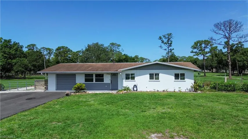 17751 Wells Rd, North Fort Myers, Florida 33917