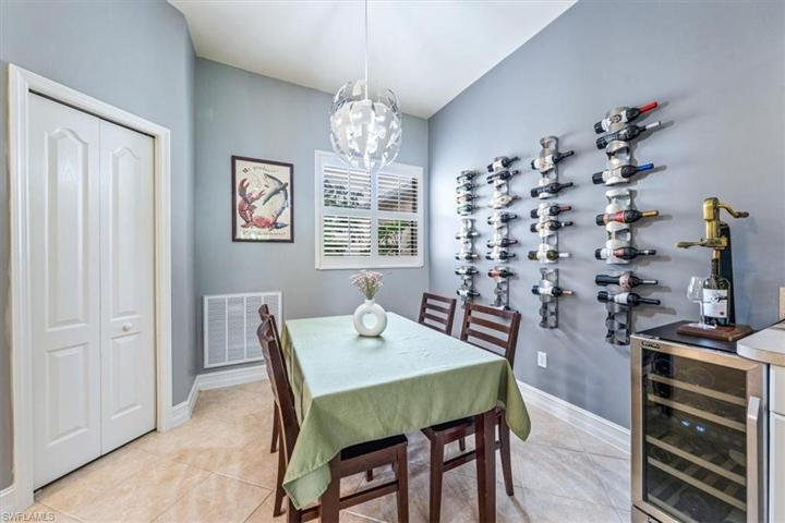 7866  Sanctuary  CIR, Naples, FL 34104