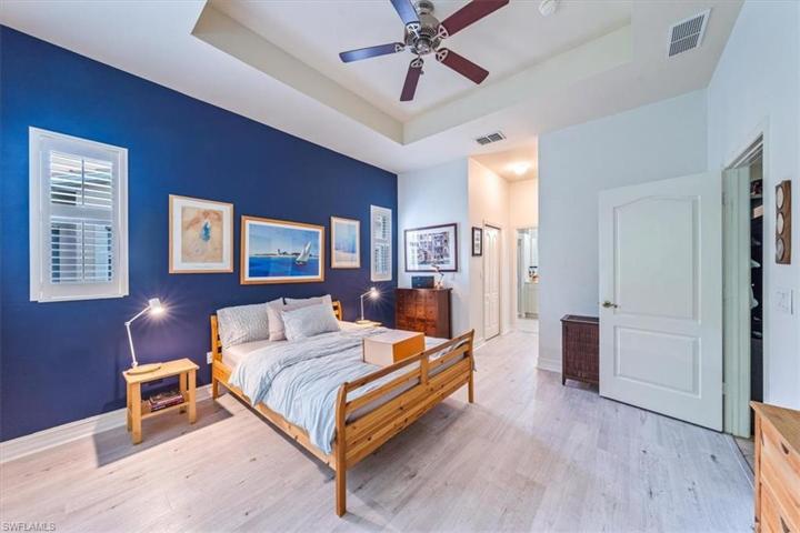 7866  Sanctuary  CIR, Naples, FL 34104